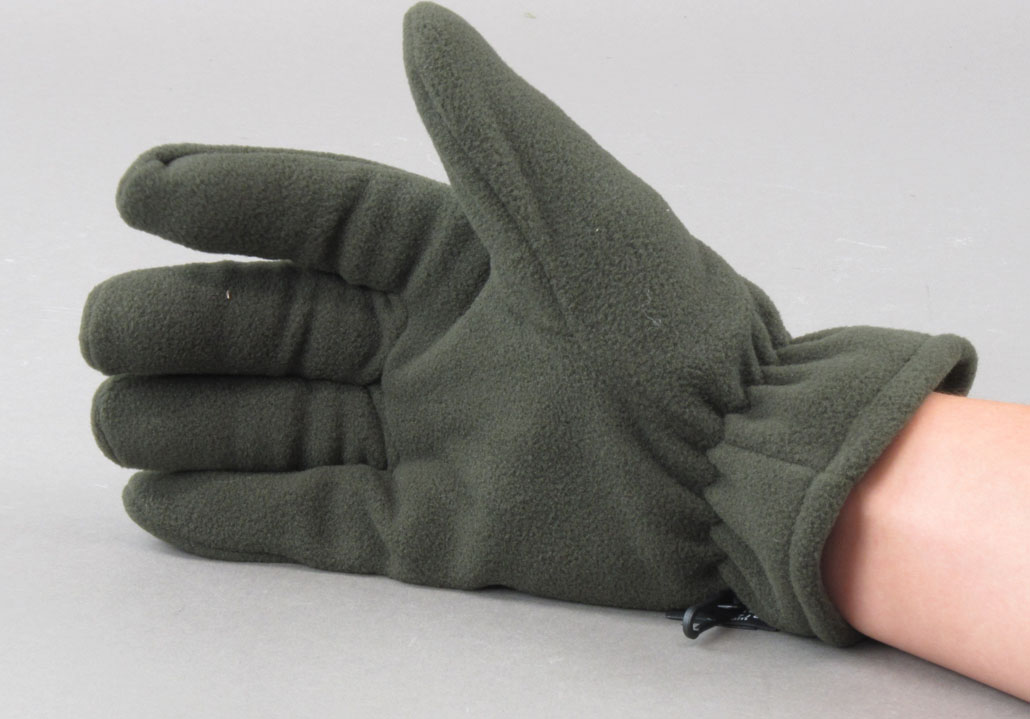 Милтек перчатки Thinsulate флис (на руке фото 2) - интернет-магазин Викинг