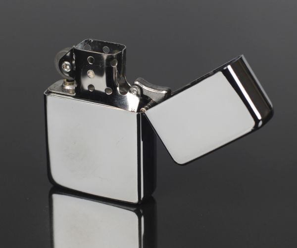Милтек США зажигалка Zippo-style (крышка фото 1) - интернет-магазин Викинг