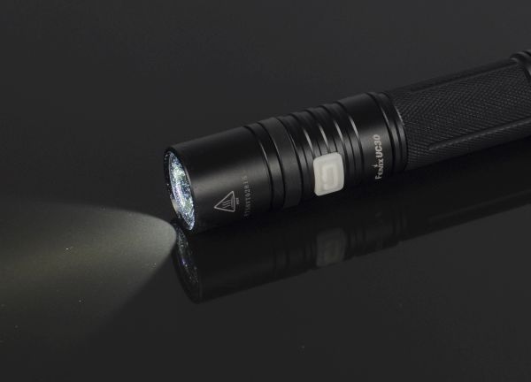 Fenix фонарь UC30 (фото 14) - интернет-магазин Викинг