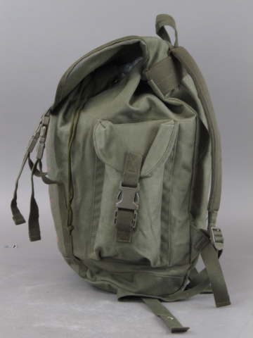 Бундесвер рюкзак горно-егерский олива Б/У (вид сбоку) - интернет-магазин Викинг