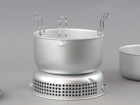 Милтек набор посуды (9 элементов) с горелкой (подставка под посуду фото 2) - интернет-магазин Викинг