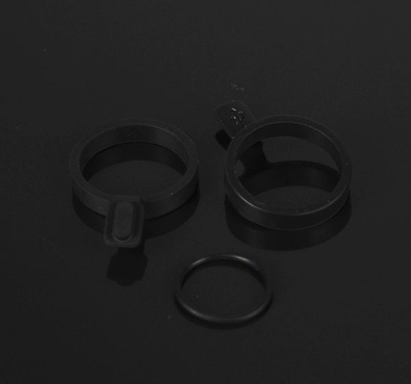 Fenix  UC30 ( 4) - - 