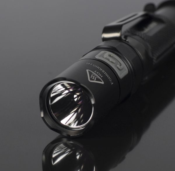 Fenix фонарь LD22 (фото 10) - интернет-магазин Викинг