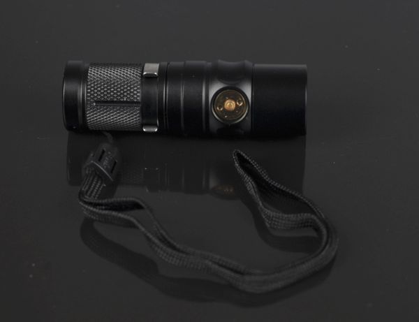 Fenix фонарь RC09 (транспортировочный шнур) - интернет-магазин Викинг