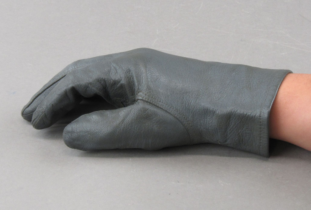 Бундесвер перчатки кожаные без подкладки Б/У (бок) - интернет-магазин Викинг