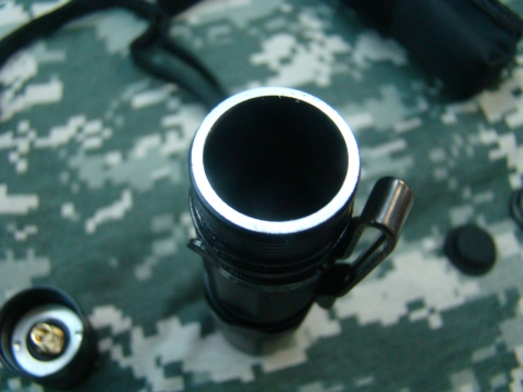 Fenix фонарь LD10 (фото 9) - интернет-магазин Викинг
