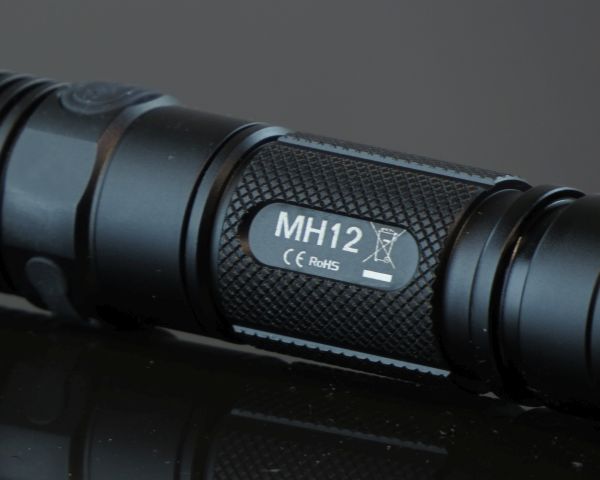 Nitecore фонарь MH12 (маркировка)