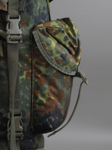 Бундесвер рюкзак полевой флектарн Б/У (боковой карман) - интернет-магазин Викинг