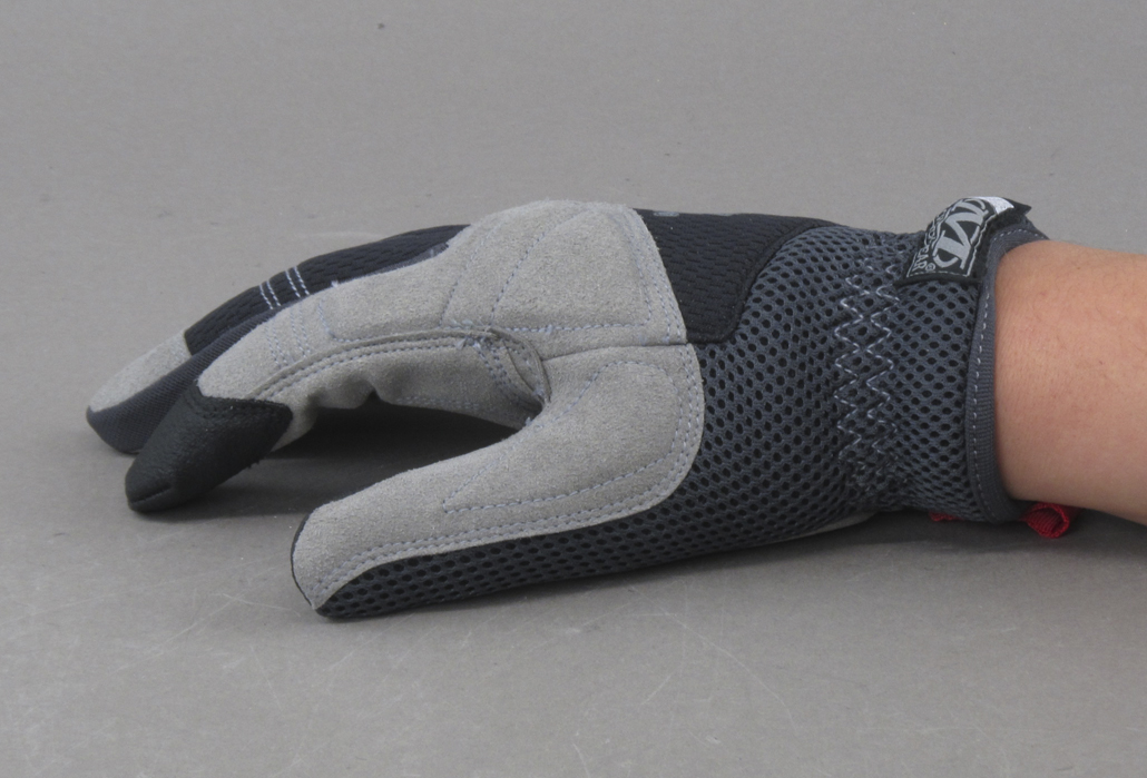 Mechanix перчатки тактические Padded Palm (вид на руке фото 2)