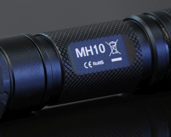 Nitecore фонарь MH10 (маркировка)