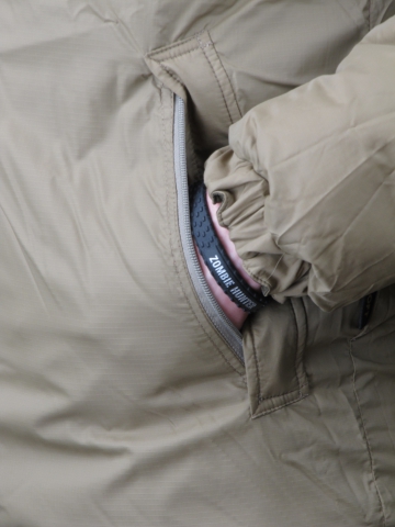 Carinthia куртка G-Loft Reversible (боковой карман фото 4)