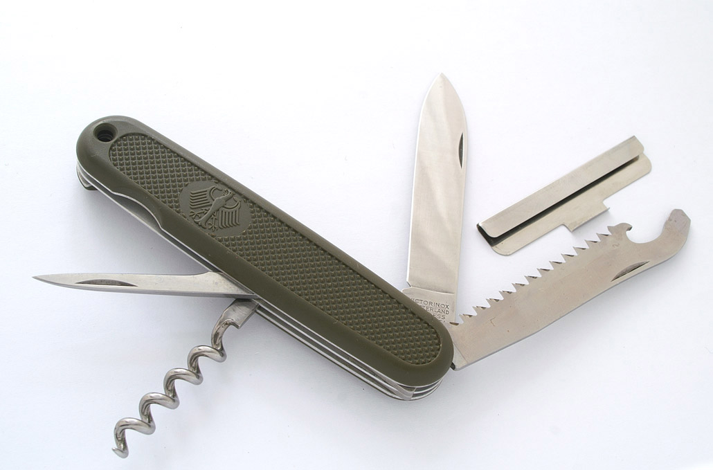 Бундесвер нож складной Б/У (общий вид) - интернет-магазин Викинг