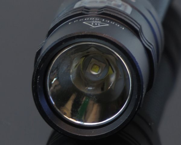 Fenix фонарь E25 (фото 10) - интернет-магазин Викинг